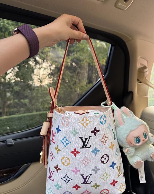 海外邮寄可扫芯片原版皮allinBB发财水桶包 商品图8