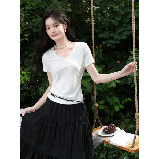 鹿向南【0328/20:00新品前1小时7折限量100件】白色T恤 商品图0