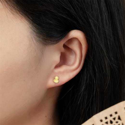 【新品首发】足金黄金炫彩葫芦耳钉精美耳饰 女士礼物MEMORA诗普琳LE496301(线上专供） 商品图2