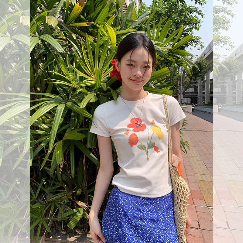 西遇花束图案印花短袖T恤女2026年夏季新款圆领正肩短款白色上衣SS060255