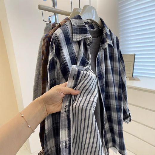 高质感双层棉纱复古格衬衫 春夏季慵懒风宽松显瘦防晒长袖衬衣 休闲风薄外套 商品图1
