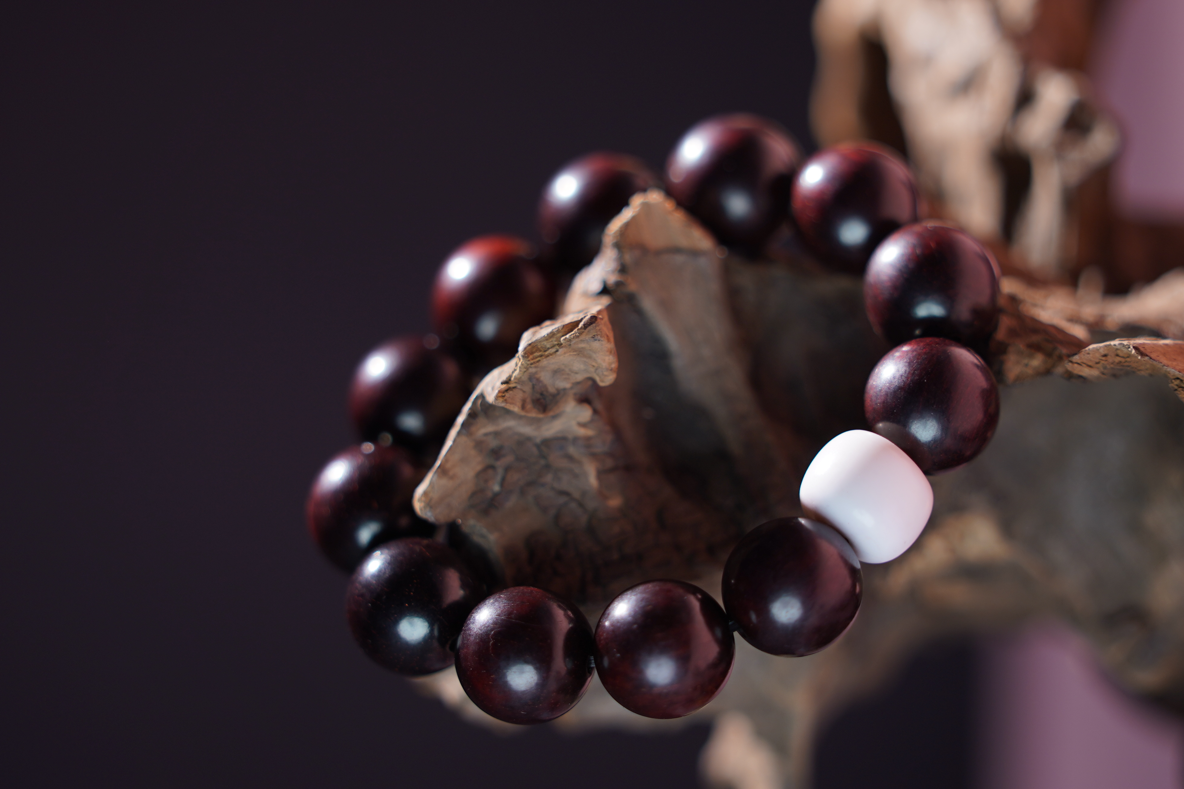 迷罗元和堂 | 紫檀单圈手串配鹿角老型珠 珠径1.5【器悟雅玩】