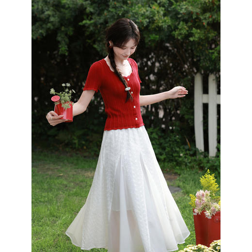 鹿向南【0328/20:00新品前一小时7折】白色半身裙 商品图3