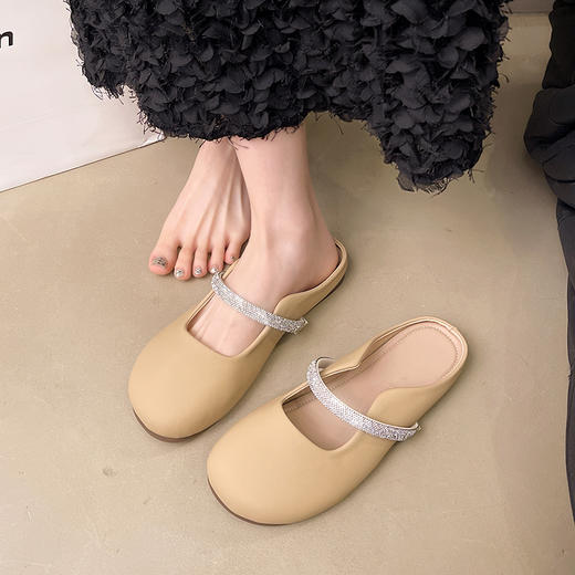 【秒杀】【两个款式任选】优诗莱温柔风平底半拖鞋 柔软鞋面舒适不磨脚 透气半拖设计出门一脚蹬 温柔百搭时尚不挑人 商品图8