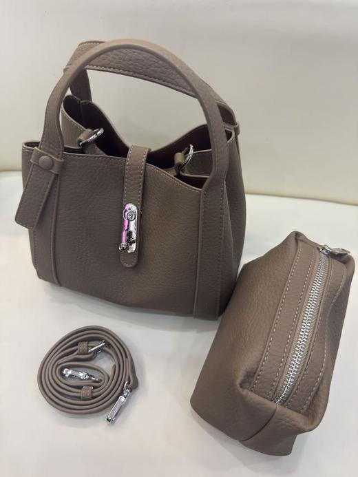 荔枝纹小号水桶包（大象灰 黑） 商品图9