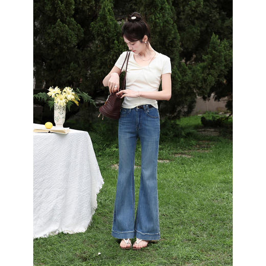 鹿向南【0328/20:00新品前一小时7折】蓝色牛仔裤 商品图1