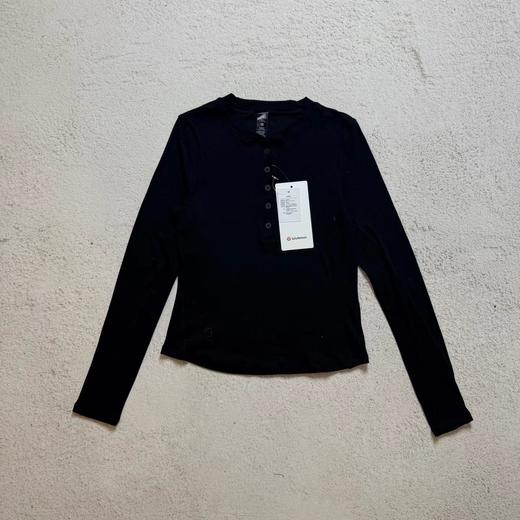 F032505春夏新品四色小半领纽扣紧身打底衫长袖T恤 商品图4