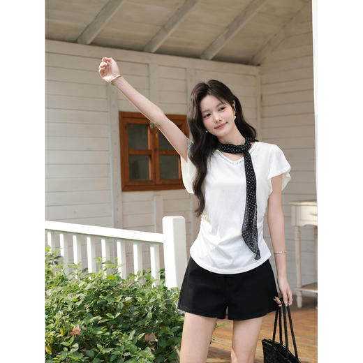 鹿向南【0328/20:00新品前1小时5折限量100件】黑色牛仔裤 商品图1