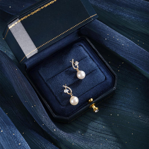 子佩集【灵犀共鸣】银S925珍珠惜王妃耳钉【YE0829A】8mm珠双色交织丝带2601 商品图3