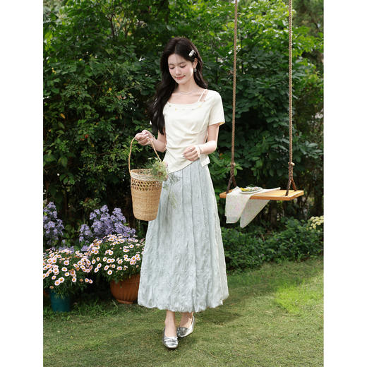 鹿向南【0328/20:00新品前1小时7折限量100件】杏色T恤 商品图3