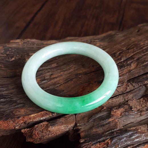 【天然正品】A货翡翠天然精品圆条细腻糯种飘辣阳绿57.5号翡翠手镯（有纹）57.5号（皆取最大值）190326HS26 商品图5