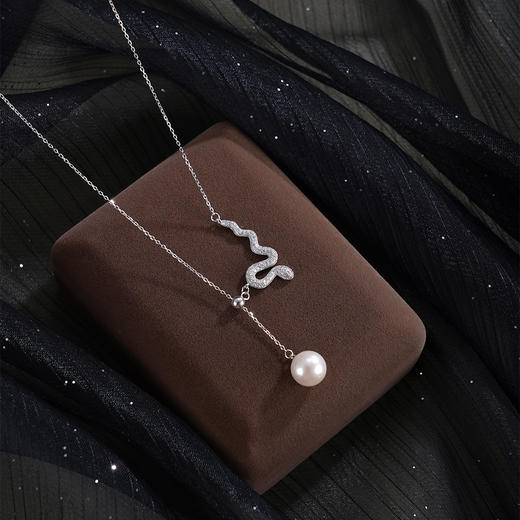 子佩集【珠光灵蛇】银S925珍珠惜王妃套链【YB7806】9.5mm珠双色蛇吊球2601 商品图2