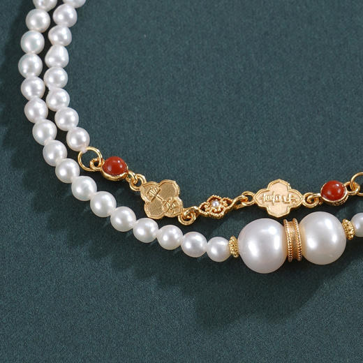 子佩集【幸运礼赞】银S925珍珠惜王妃手链【QNS0011】3mm珠镀金南红四叶草2601 商品图1