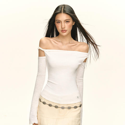 Ariseism 白色绑带一字肩上衣长袖T恤女春季新款修身上衣 商品图1
