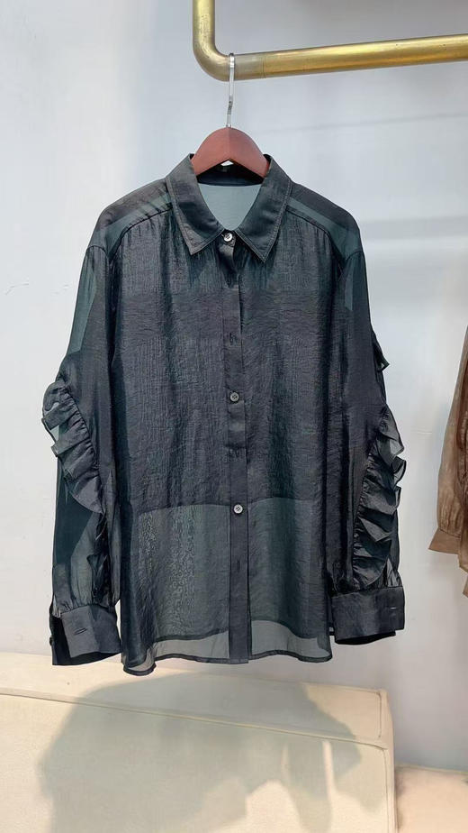 原单轻薄木耳边曲丝上衣 商品图4