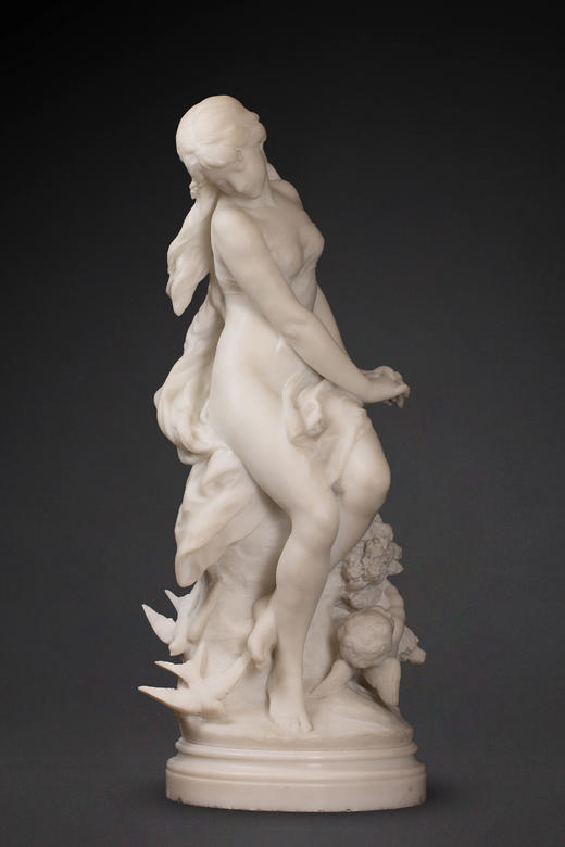 独角鹿西洋古董1900年代法国雕塑家Mathurin Moreau 签名创造卡拉拉大理石精雕人物雕塑《阿芙罗狄蒂与爱神》 商品图2