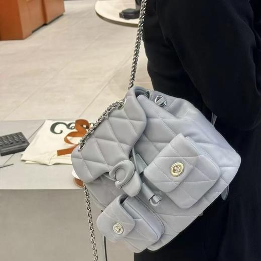 【新品特惠 香港直邮】COACH/蔻驰 女士菱格纹绗缝TABBY双肩包 白色 清关约7个工作日-w 商品图1