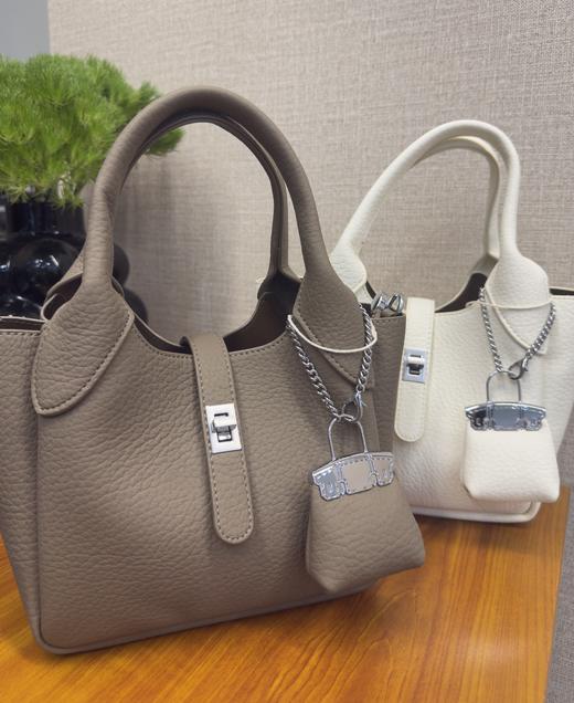 荔枝纹牛皮菜篮子包（白 大象灰） 商品图0