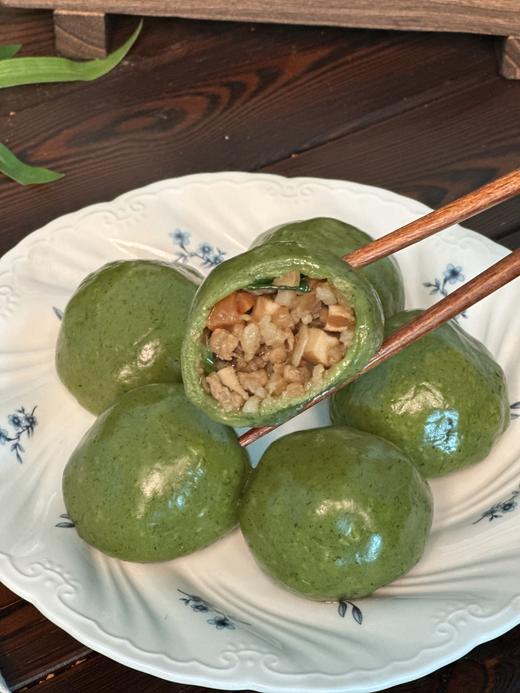 【玉环咸香青团】 糯叽叽 咸香十足 咸香猪肉笋丁馅 油润鲜香不柴不腻 商品图2