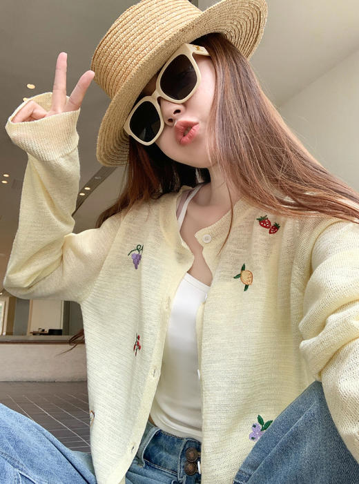<曾小咸推荐>3.26现货秒杀 ！微信超特价！韩系刺绣针织开衫 日常149.99 立减80 秒杀69.99！！ 商品图9