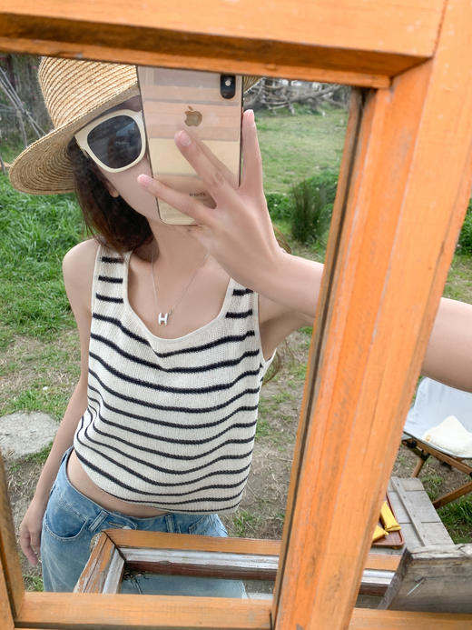 <曾小咸推荐>3.26现货秒杀 ！微信超特价！2色条纹U领针织背心 日常99.99 立减50 秒杀49.99！！ 商品图7