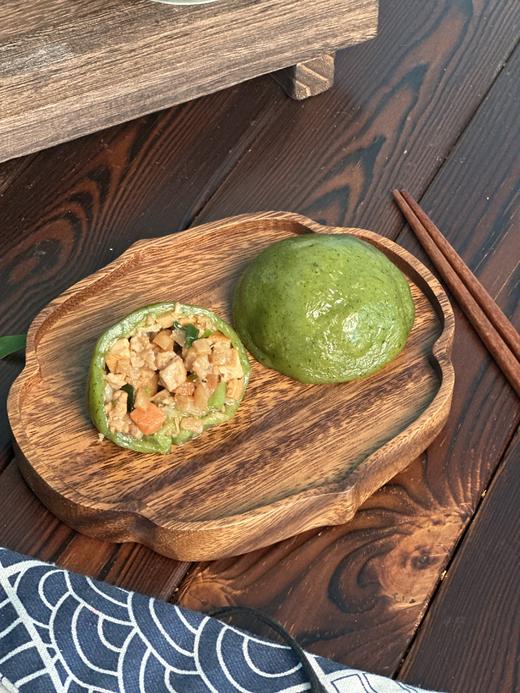 【玉环咸香青团】 糯叽叽 咸香十足 咸香猪肉笋丁馅 油润鲜香不柴不腻 商品图1