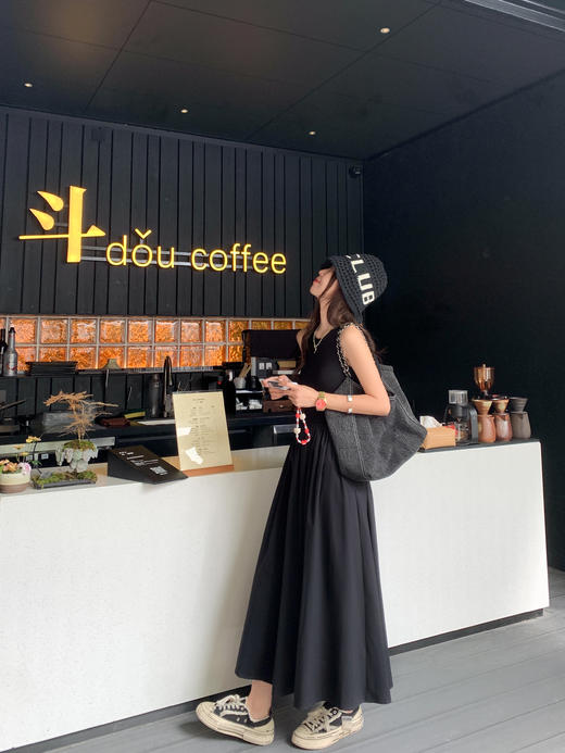 <曾小咸推荐>3.26现货秒杀 ！微信超特价！法式背心连衣裙 日常189.99 立减100 秒杀89.99！！ 商品图9