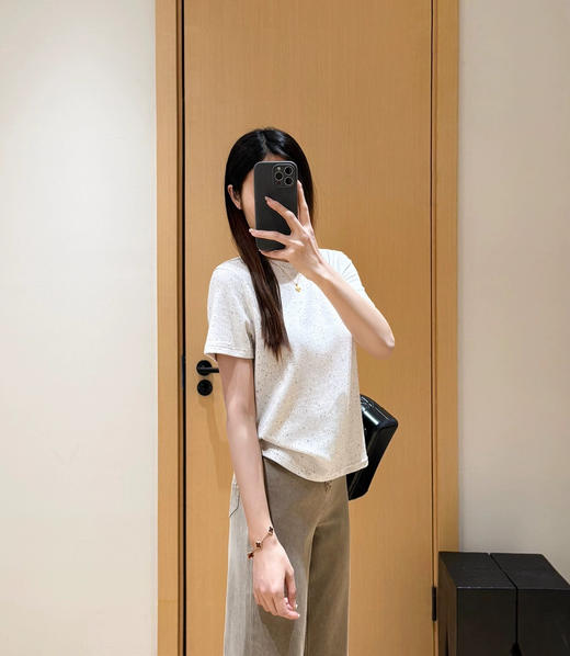 直发【3414】进口韩国定染彩点花纱棉~设计感莫兰迪舒适圆领百搭T恤短袖 商品图3