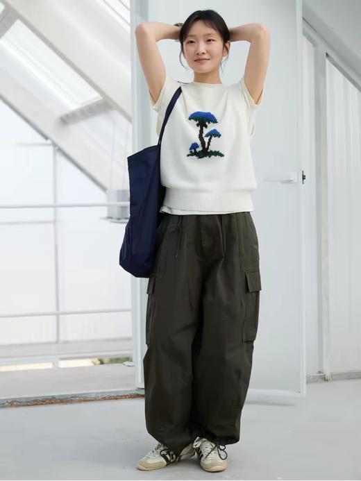 步履不停/6A15121C/蘑菇图案针织背心 商品图0