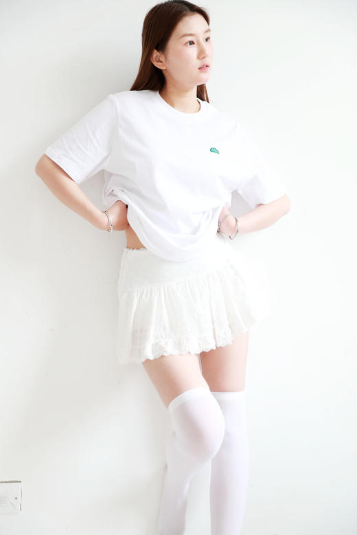 三色齐发！！胸口小标刺绣，复古美式正肩设计情侣圆领t恤E032666 商品图11