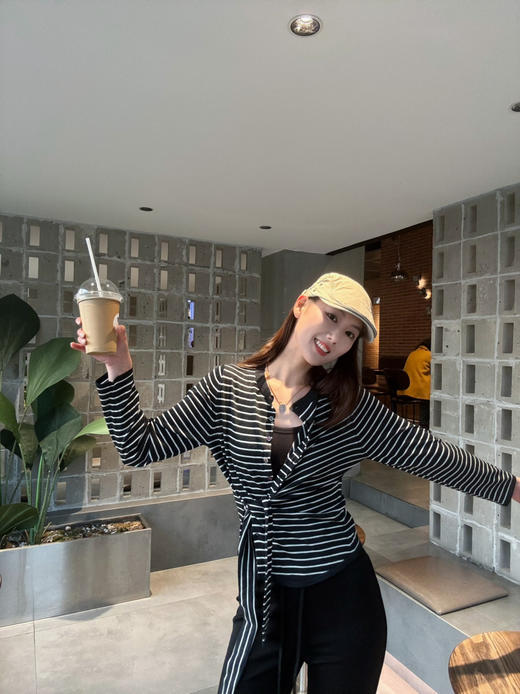 【防晒凉感】噢蜜ooomeooo多功能条纹开衫 商品图1