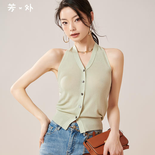 芳外夏季气质时尚新款简约单排扣挂脖式内搭修身薄款背心8T23BB0485 商品图0