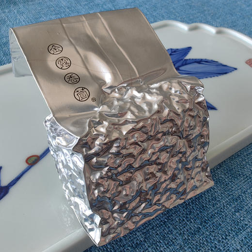 【茶馆茶叶】【金露香萱】龙眼果木炭焙丨海拔2500米台湾梨山核心产区，霜降冰封+晴天采制，龙眼果木炭焙，8次慢焙、近两年工期，古法匠心传承 商品图7