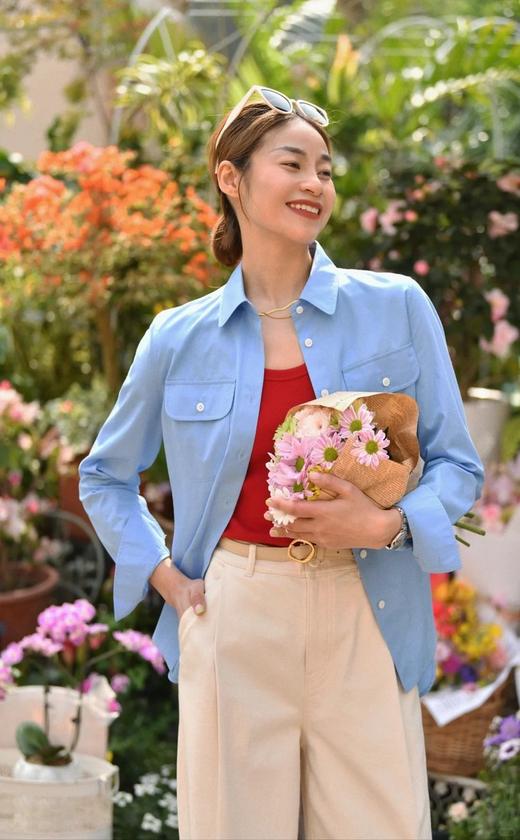 【高品质私服】【IC全棉府绸长袖衬衫】清新淡雅如春日晴空，温柔中带着活力，G1310-CC【无标出货 介意慎拍】 商品图3