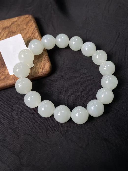 【快抱】【于田产和田玉白玉卡12mm手串】出证书，发货1~5天，48小时鉴赏期 商品图0