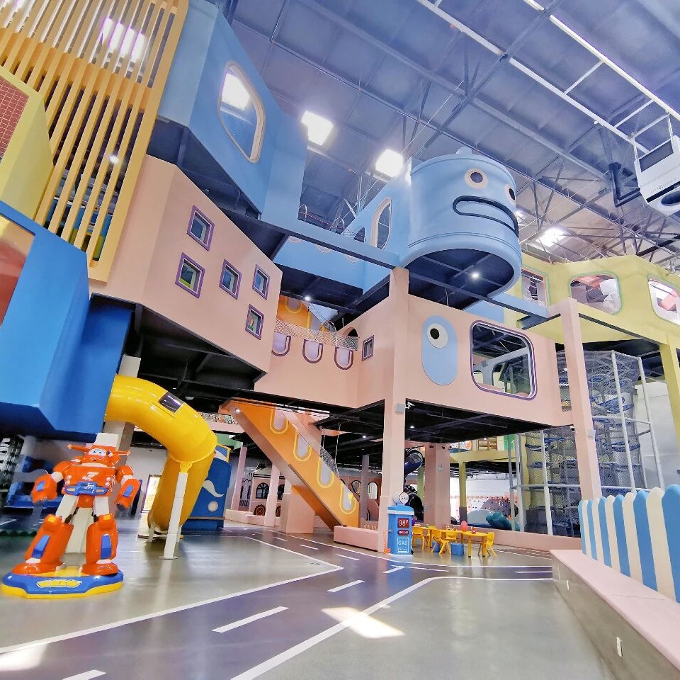 周末遛娃！75元抢亲子1大1小畅玩票！3000㎡「潮玩街区儿童乐园」足足三层楼，30+游乐项目，嗨玩一天~