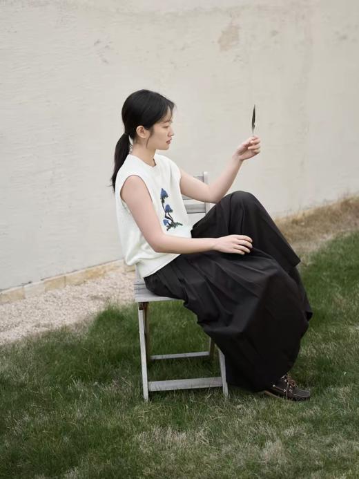 步履不停/6A15121C/蘑菇图案针织背心 商品图1