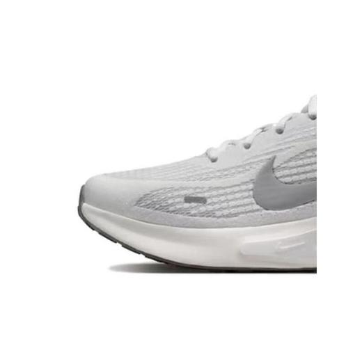 NIKE耐克 男跑步鞋 FN0228-107 商品图3
