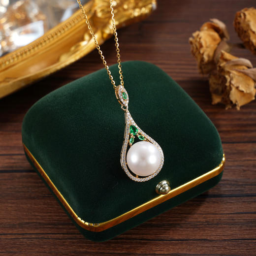 子佩集【恒久珍视】银S925珍珠惜王妃套链【P1926A】12.5mm珠绿点水滴镀金2601 商品图1