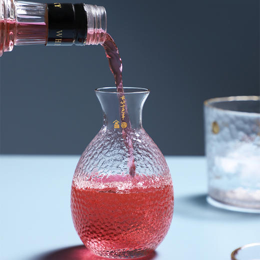 大英博物馆 葛饰北斋系列亭台赏月金边锤纹酒器套装 102460 商品图4