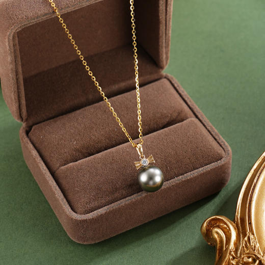 子佩集【夜魅精灵】G18K珍珠惜王妃吊坠【KP25115】9mm珠海水珠黑（不含链）2601 商品图1