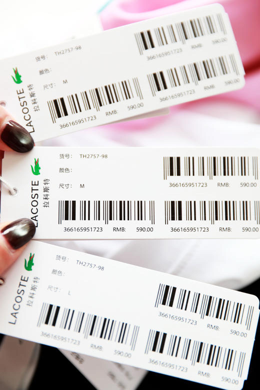 三色齐发！！胸口小标刺绣，复古美式正肩设计情侣圆领t恤E032666 商品图2