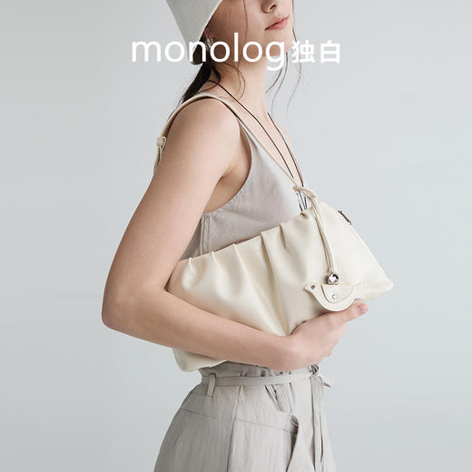 【新品首发】独白X卡拉羊云朵法棍单肩斜挎包日常通勤逛街D4203 商品图1