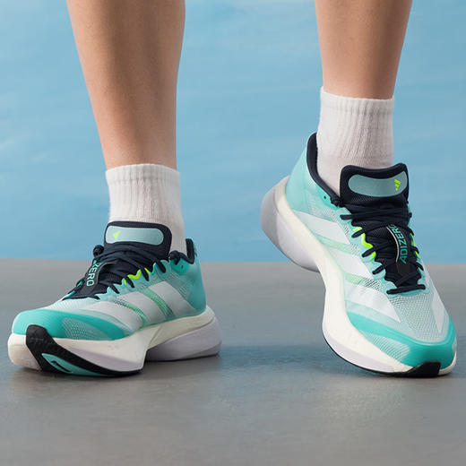 adidas阿迪达斯 男跑步鞋 JS4945 商品图2