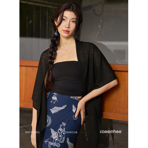 卡益2026春夏款KM05724 卡益三角披肩 商品图2