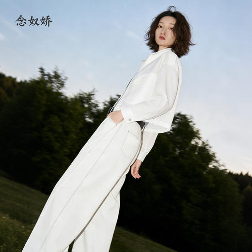 【商场同款】CNT6339 “ 云舞白牛仔 ” 高支棉牛仔柔软舒适 自然抽穗毛边时髦有调性 商品图3