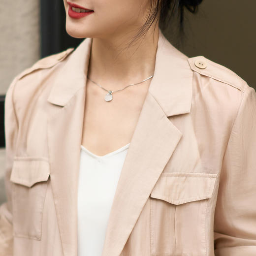 夏季新款时尚百搭休闲西装简约通勤防晒短外套女5Y24BW0757 商品图4
