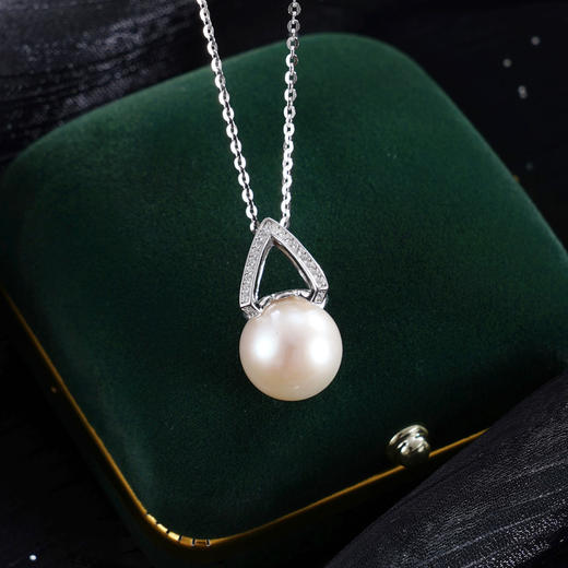 子佩集【绮梦芳华】银S925珍珠惜王妃套链【P2709】12mm珠双色三角2601 商品图0