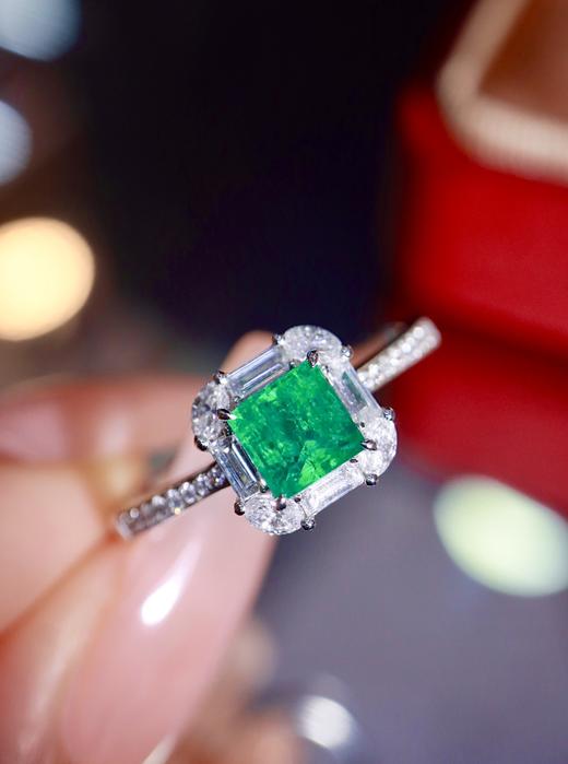 0.82克拉祖母绿戒指 商品图2