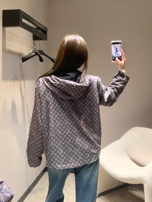 驴家 26Ss早春新款 老花印花连帽风衣外套（MM） 商品图11